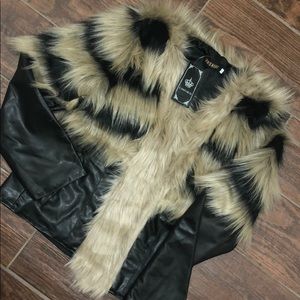Fur/LEATHER Crop Jacket
